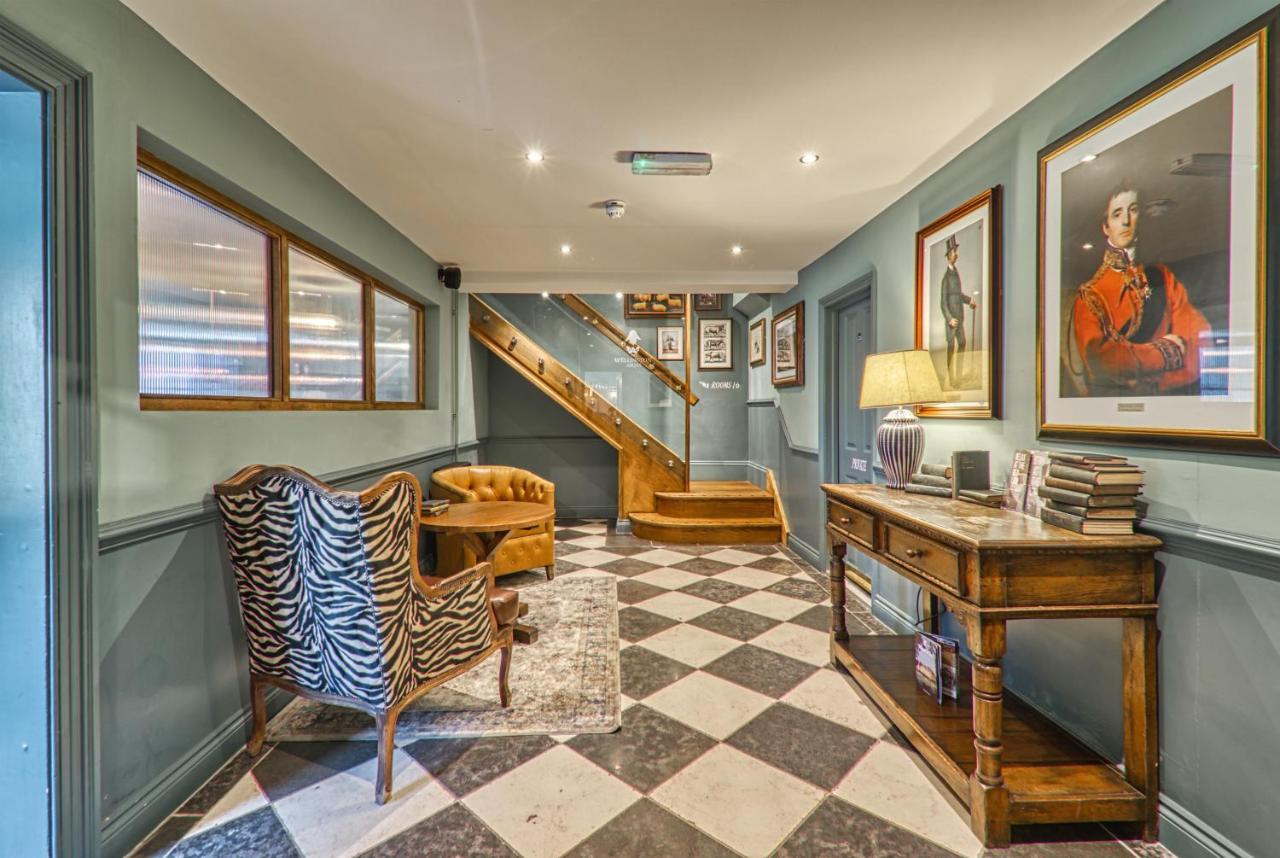 The Wellington Arms - Basingstoke-Reading Hotel Heckfield Ngoại thất bức ảnh