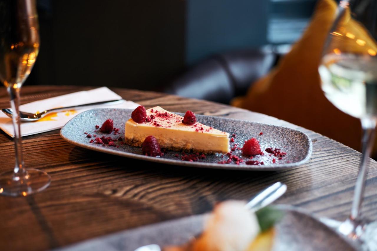 The Wellington Arms - Basingstoke-Reading Hotel Heckfield Ngoại thất bức ảnh