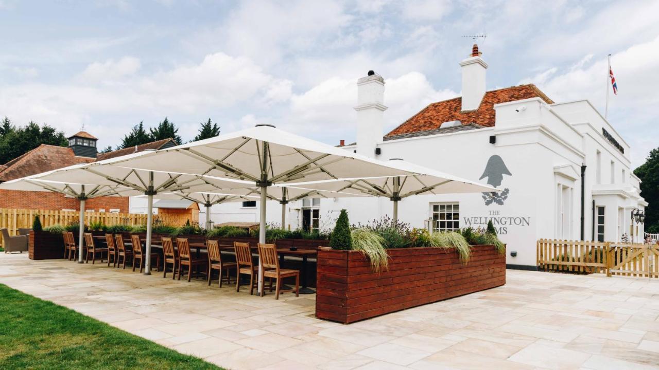 The Wellington Arms - Basingstoke-Reading Hotel Heckfield Ngoại thất bức ảnh